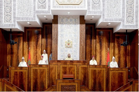 جلالة الملك يلقي خطابا ساميا أمام أعضاء مجلسي البرلمان بمناسبة افتتاح الدورة الأولى من السنة التشريعية الرابعة من الولاية التشريعية العاشرة