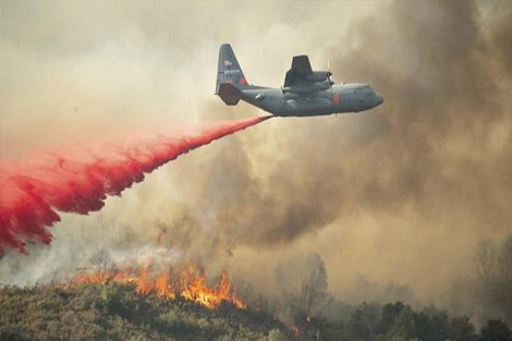 كاليفورنيا تشهد أكبر حريق في تاريخها الحديث