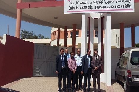 مدير الأكاديمية والمدير الإقليمي في زيارة تفقدية للمؤسسات التعليمية بسطات لإنجاحالدخول المدرسي الحالي