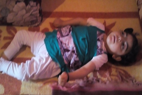 أسرة الطفلة سلمى تناشد المحسنين وذوي القلوب الرحيمة