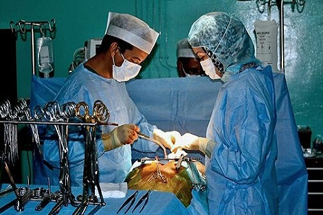 مراكش.. المركز الاستشفائي الجامعي محمد السادس يأخذ بعدا قاريا في الزراعة الدخيلة للعظم