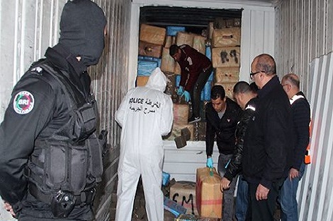 كمية المخدرات المحجوزة أمس الأربعاء بطنجة بلغت 15 طنا و244 كيلوغراما من مخدر الحشيش