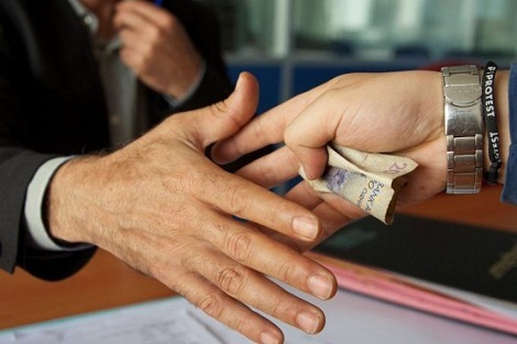 المغرب يتمكن من تحسين ترتيبه بثمانية درجات في مؤشر إدراك الرشوة