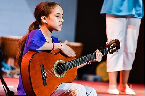 الشعب المغربي يحتفي بعد غد الخميس بذكرى ميلاد صاحبة السمو الملكي الأميرة للا خديجة