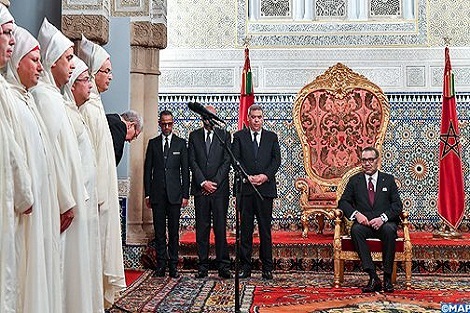 جلالة الملك يستقبل الولاة والعمال الجدد بالإدارتين الترابية والمركزية