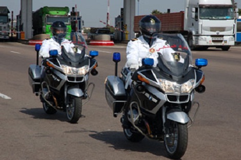 كوكبة دراجات النارية بسطات تشن حملة تمشيطية ضد النقل السري