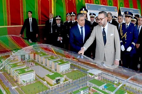 جلالة الملك يعطي انطلاقة أشغال إنجاز المقر الجديد للمديرية العامة للأمن الوطني بالرباط، رافعة للتحديث والنجاعة