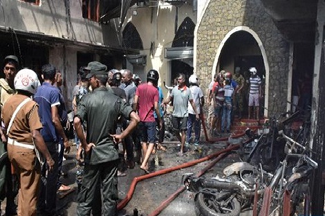 حصيلة ضحايا تفجيرات سريلانكا ترتفع إلى 207 قتلى وأكثر من 450 جريحا