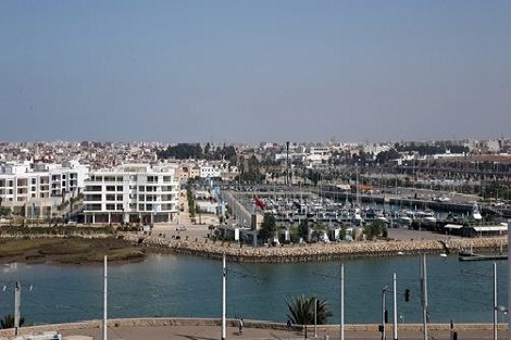 كورنيش الرباط، متنفس لسكان العاصمة خلال ليالي رمضان