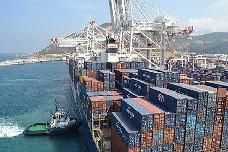 وكالة أنباء أرجنتينية: ميناء طنجة المتوسط يعزز تموقع المغرب كبوابة لدول أمريكا اللاتينية نحو إفريقيا