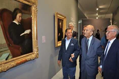 عبد الرحمن اليوسفي بمتحف محمد السادس للفن الحديث والمعاصر، زيارة “رمزية” و”مبادرة قوية” لفائدة الثقافة