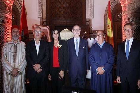 توشيح القنصل الفخري لإسبانيا بمراكش، السيدة خديجة الغابسي، بوسام إيزابيلا الكاثوليكية لمملكة إسبانيا