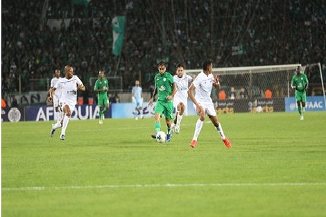 بطولة كأس محمد السادس للأندية العربية.. الرجاء يتعادل مع الوداد (4-4) ويتأهل إلى دور الربع