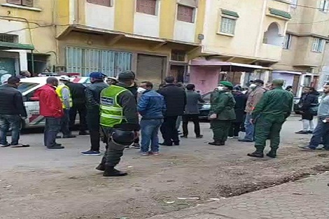 السلطات المحلية والأمنية تتدخل لاخلاء سوق عشوائي بحي سيدي عبد الكريم سطات