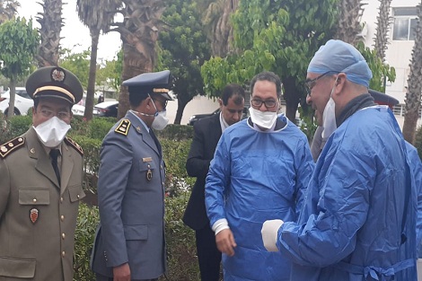 عامل  إقليم سطات يتفقد مستشفى الإقليمي والسدود الأمنية والقضائية