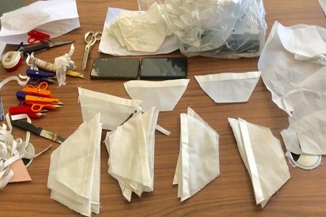 سطات.. توقيف شخصين لنشرهما تسجيل فيديو يتضمن ادعاءات كاذبة حول وباء كورونا وتحريضا على الكراهية والتشهير بمغاربة الخارج