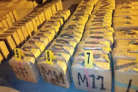 الدار البيضاء .. حجز خمسة أطنان و222 كلغ من مخدر الشيرا وتوقيف ثلاثة أشخاص ضمنهم فرنسي من أصول مغربية