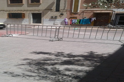 سلطات سطات تغلق زنقتين بحي القسم بسبب تفشي فيروس كورونا المستجد