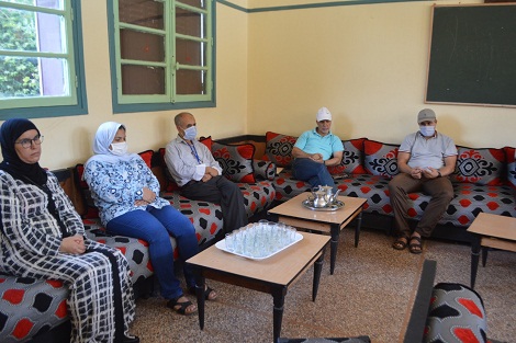 الثانوية التأهيلية ابن عباد تنظم حفل تأبين المشمولة برحمة الله والدة الأستاذ الطوسي عبد النبي