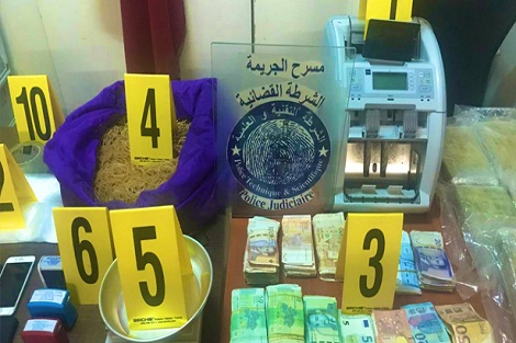 الناظور.. توقيف ثلاثة أشخاص يشتبه في ارتباطهم بشبكة إجرامية تنشط في التهريب الدولي للمخدرات