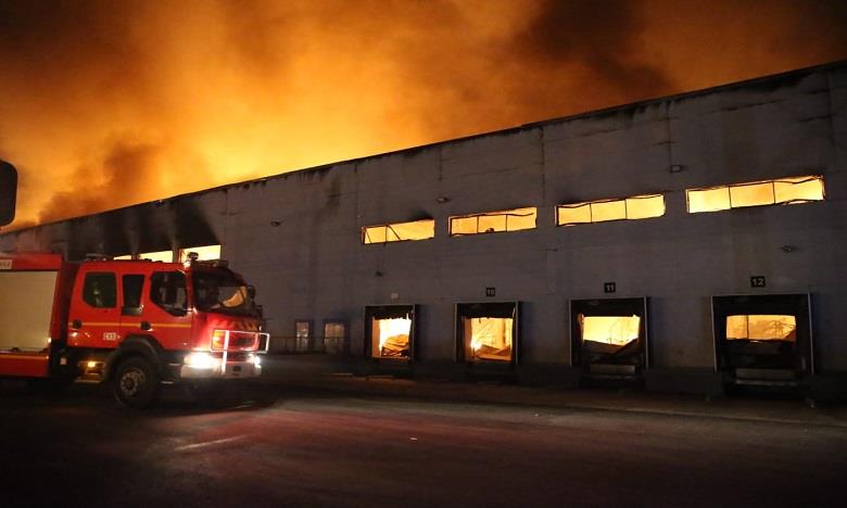 الدار البيضاء .. اندلاع حريق بمستودع لحافلات النقل الحضري ولا ضحايا