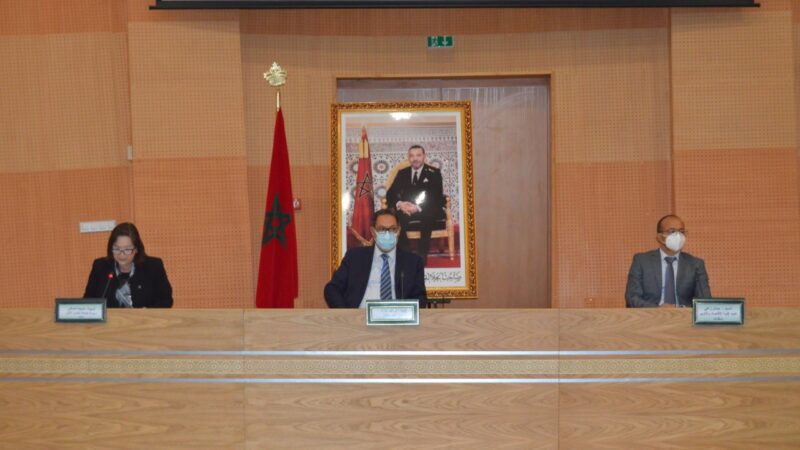 عامل إقليم سطات يترأس حفل تنصيب عميد كلية الاقتصاد والتدبير