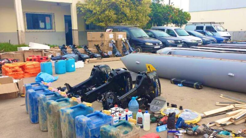 الناظور.. توقيف 16 شخصا للاشتباه في تورطهم في قضايا تتعلق بالهجرة السرية والاتجار بالبشر والتهريب الدولي للمخدرات