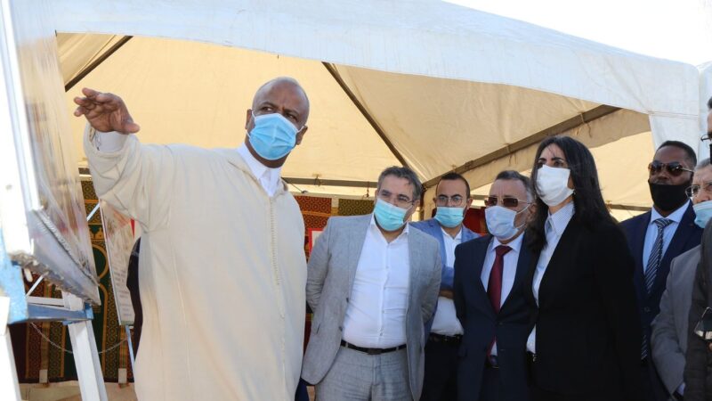 الداخلة.. فتاح العلوي تزور عددا من المواقع والمشاريع السياحية