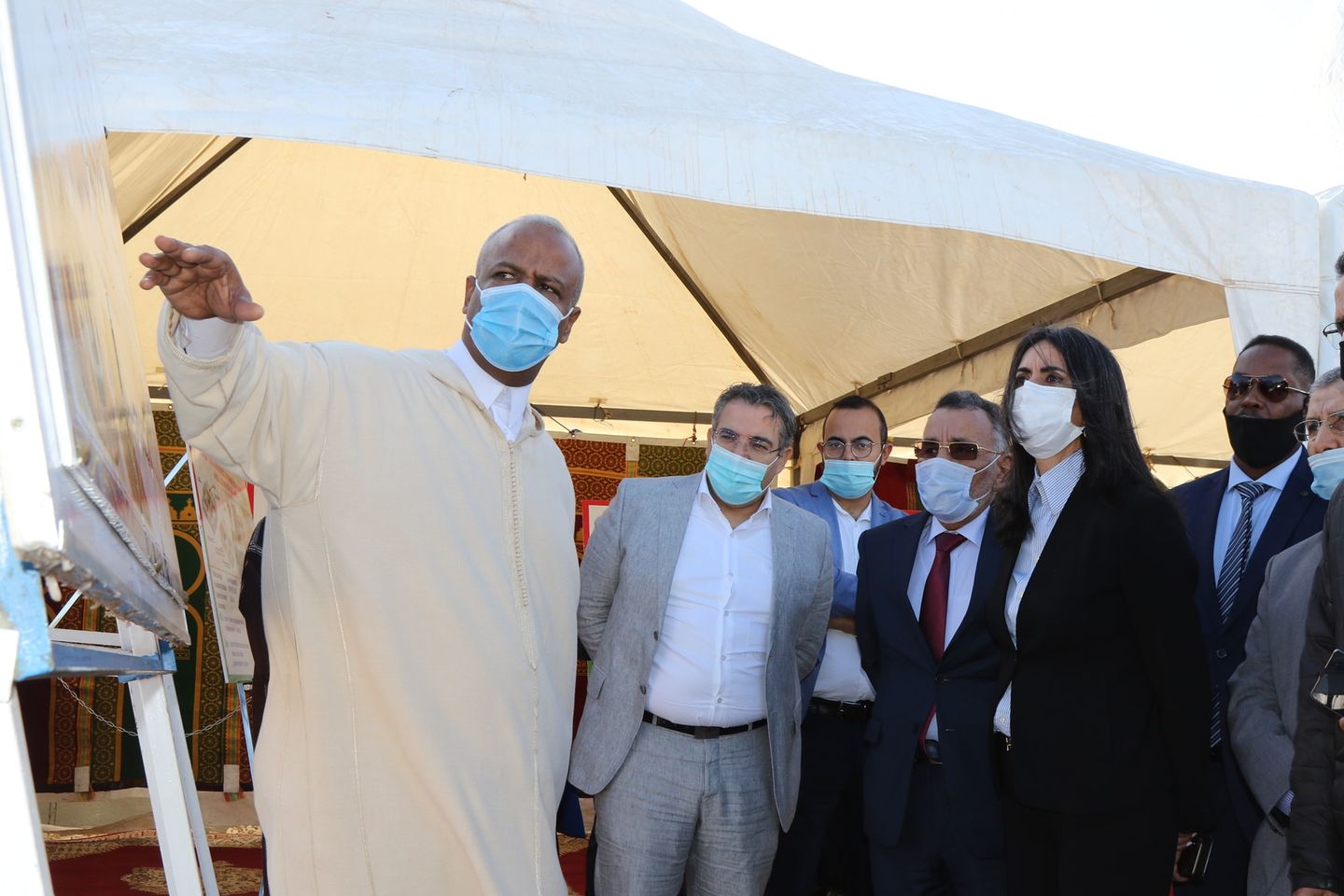 الداخلة.. فتاح العلوي تزور عددا من المواقع والمشاريع السياحية