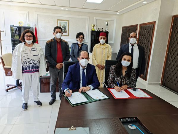 اتفاقية شراكة في مجال التربية الدامجة تجمع الأكاديمية الجهوية لجهة الدار البيضاء سطات وجمعية ليونس كلوب الدار البيضاء ريفييرا  