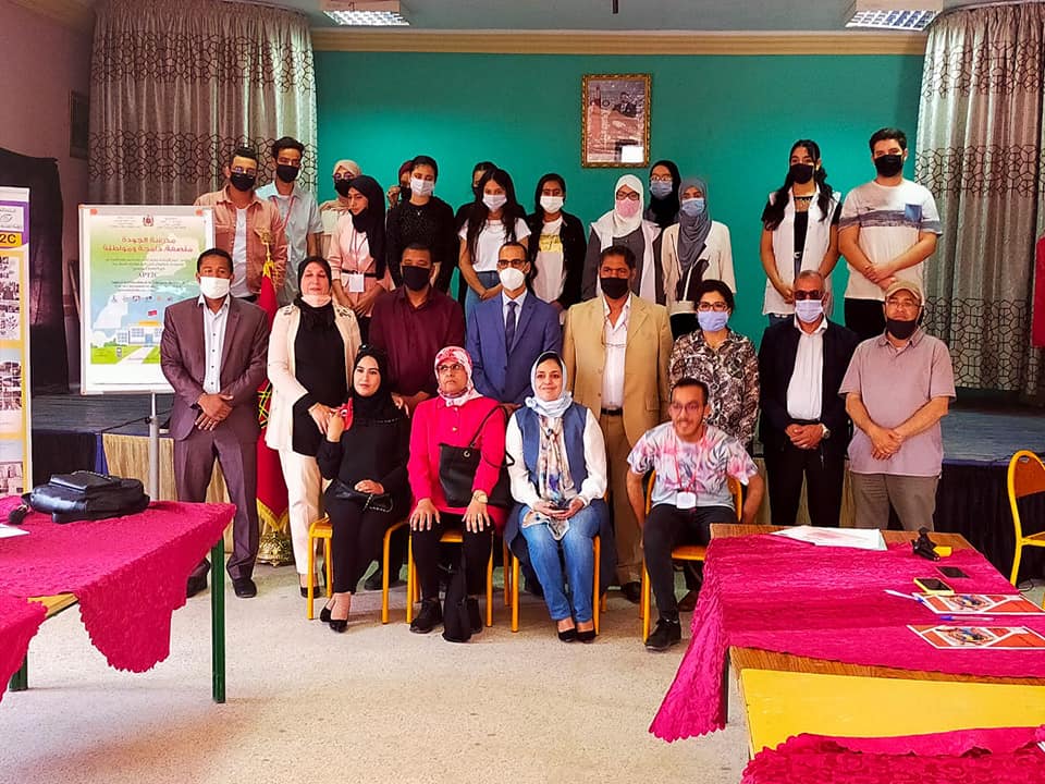 دورة تكوينية إقليمية في مقاربة التثقيف بالنظير والمهارات الحياتية بثانوية الرازي التأهيلية بسطات