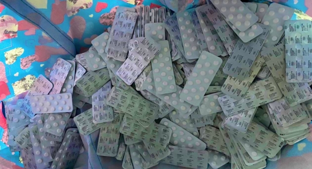 ميناء طنجة المتوسط: إحباط محاولة تهريب 6000 قرص طبي مخدر وتوقيف شخص يشتبه في ارتباطه بشبكة إجرامية