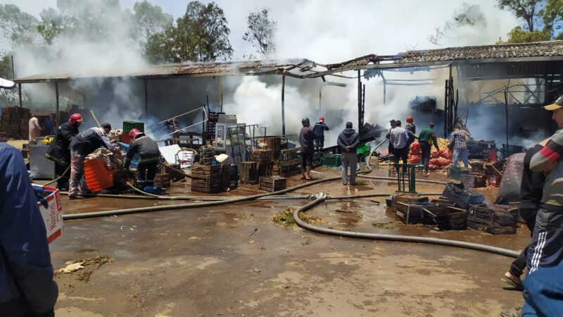 عاجل .. اندلاع حريق بسوق الجملة للخضر والفواكه بمدينة سطات