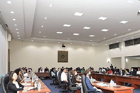 باحثون وخبراء تبحثون في كيفية تفعيل حضور الشباب في جهود تحقيق السلام في العالم بالرباط