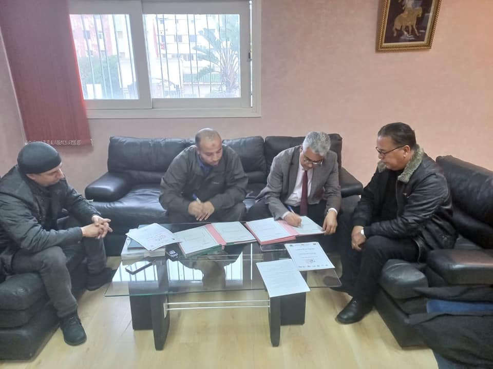 توقيع اتفاقية شراكة  وتعاون بين المديرية الإقليمية لوزارة التربية الوطنية والتعليم الأولي والرياضة  بسيدي البرنوصي و الفدرالية المغربية لتنمية التعلم والقراءة