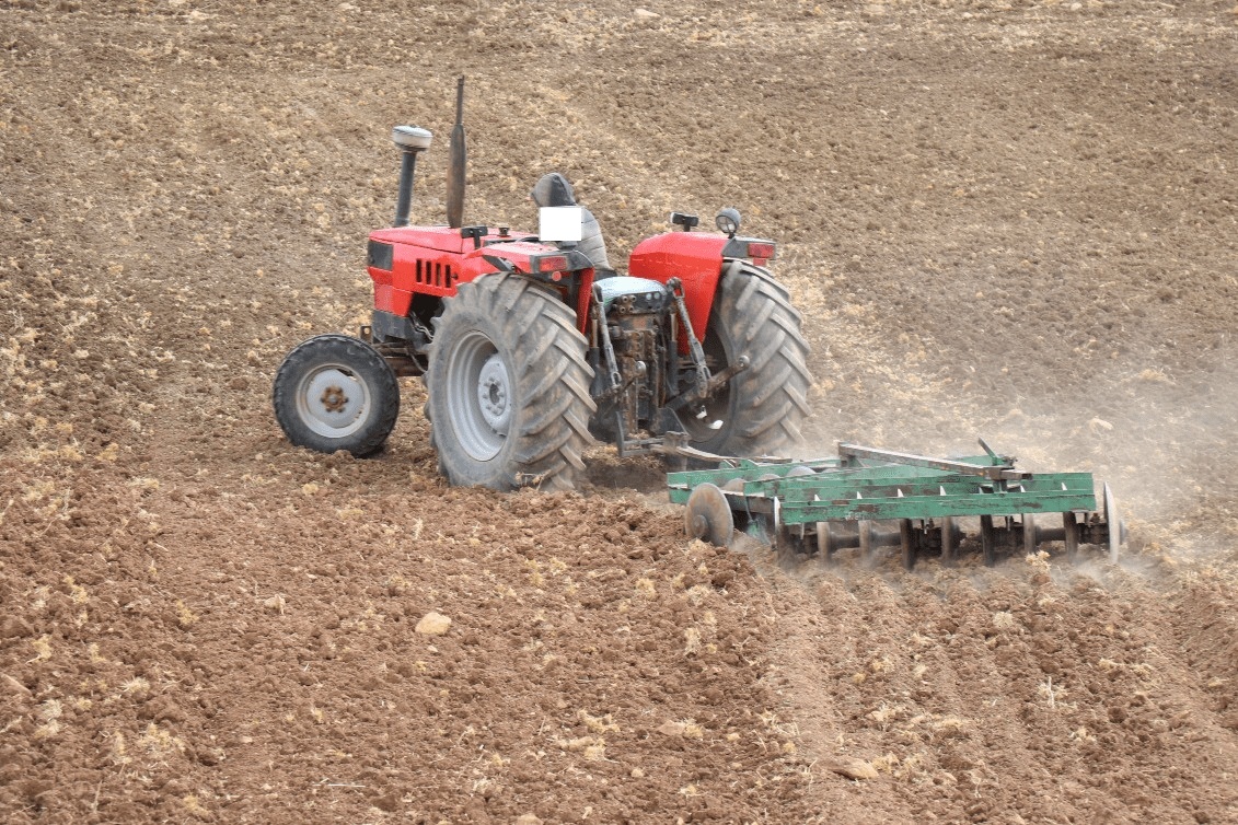 حرث المسالك الطرقية بإقليم سطات يستوجب تدخل الجهات المختصة