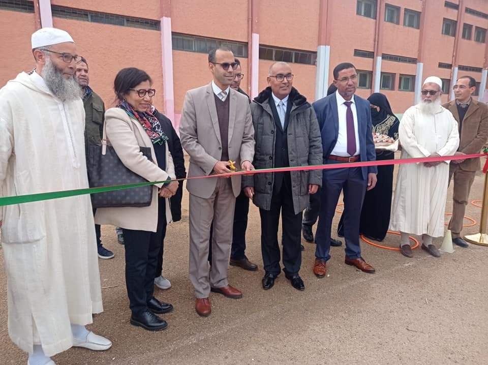المدير الإقليمي لوزارة التربية الوطنية والتعليم الأولي و الرياضة بسطات يفتتح ثلاثة مراكز رياضية جديدة و مسارات رياضة و دراسة