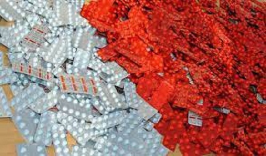 الدار البيضاء .. إجهاض عملية تهريب وترويج 12 ألف قرص طبي مخدر