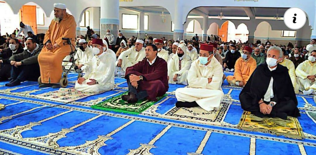 عامل إقليم سطات يفتتح مسجد الزهراء بمدينة سطات بحضور الفنان عبد الهادي بلخياط