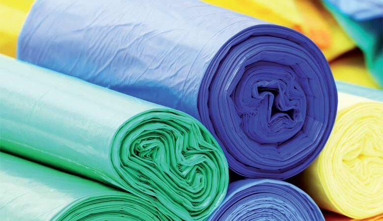 حجز أزيد من 280 طن من الأكياس البلاستيكية المهربة خلال سنة 2021 (إدارة الجمارك والضرائب غير المباشرة)