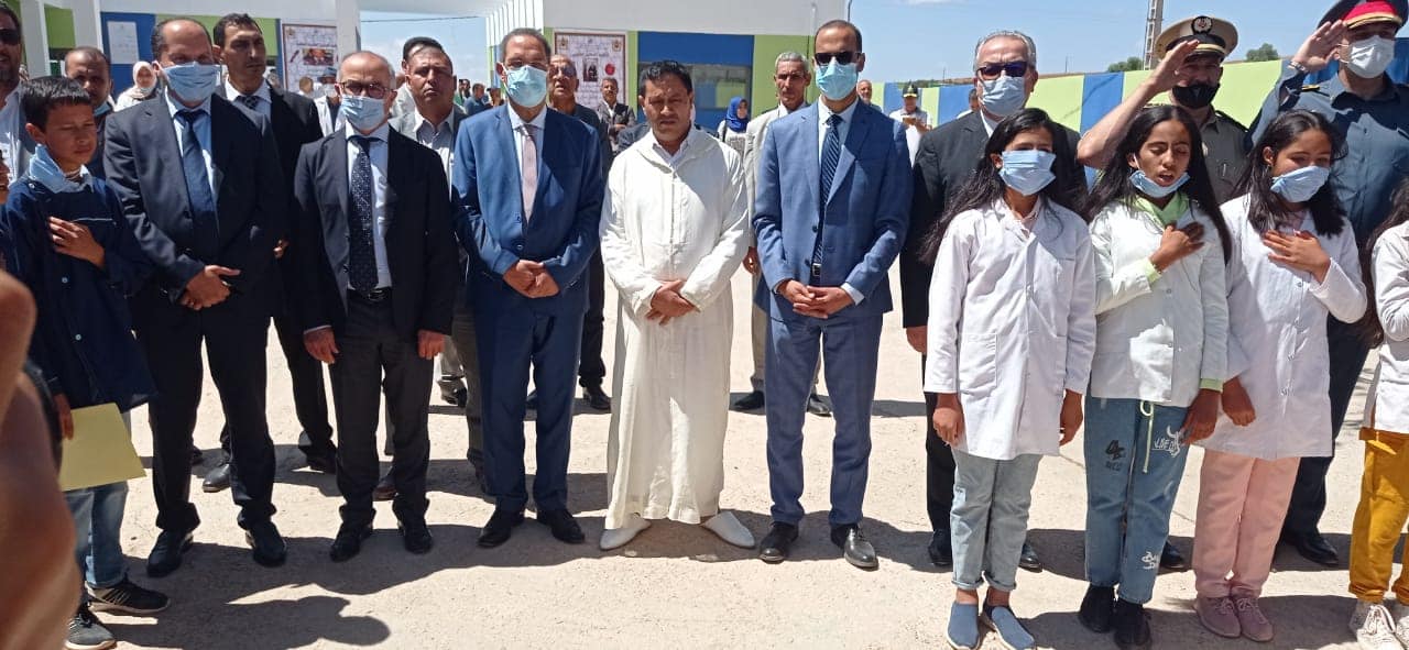 وزير التربية الوطنية والتعليم الأولي والرياضة يزور بعض المؤسسات التعليمية الابتدائية بالوسط القروي بإقليم سطات