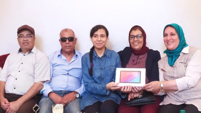 جمعية آباء و أمهات وأولياء التلاميذ بالثانوية التأهيلية الرازي تهنئ التلميذة آمال نور الهادي الحاصلة على أعلى معدل بالبكالوريا بإقليم سطات