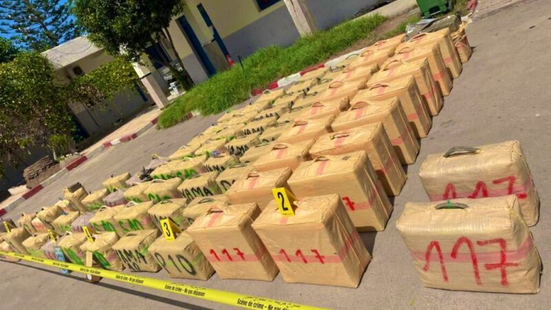 الناظور.. توقيف 6 أشخاص يُشتبه في ارتباطهم بشبكة إجرامية تنشط في التهريب الدولي للمخدرات