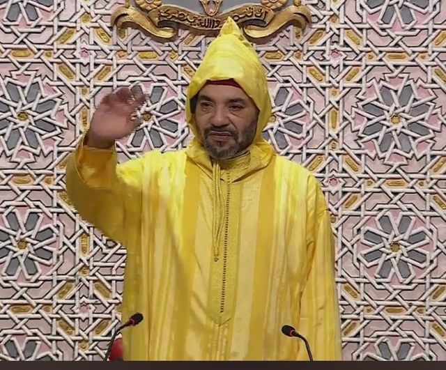 جلالة الملك يوجه خطابا ساميا بمناسبة افتتاح الدورة الأولى من السنة التشريعية الثانية من الولاية التشريعية الحادية عشرة