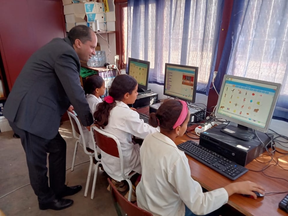 مدير الأكاديمية الجهوية للتربية والتكوين لجهة الدار البيضاء سطات يتفقد سير الدراسة و يتتبع تنزيل الأنشطة الإعتيادية بمديرية برشيد الإقليمية