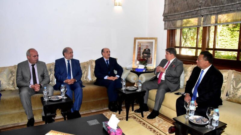 رئيس المجلس الملكي الاستشاري للشؤون الصحراوية يستقبل وفدا برلمانيا من المعارضة بفنزويلا