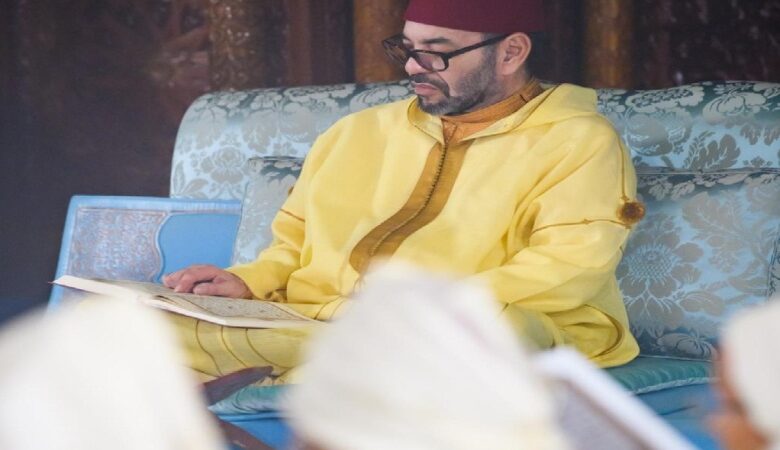 أمير المؤمنين يترأس حفلا دينيا إحياء للذكرى الرابعة والعشرين لوفاة جلالة المغفور له الملك الحسن الثاني