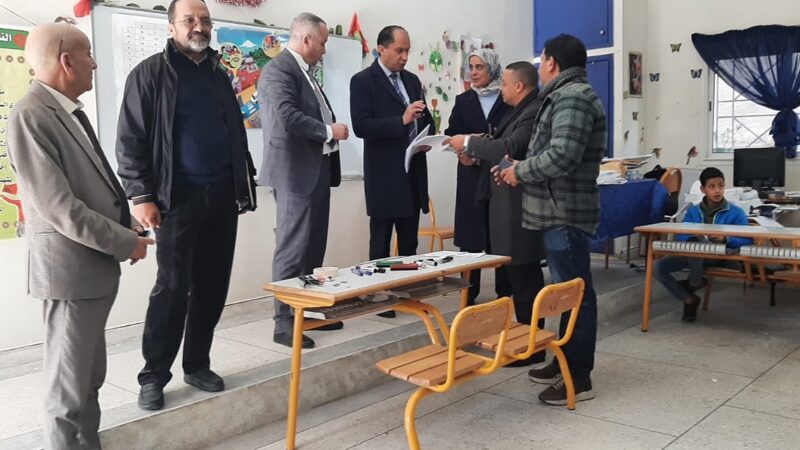 مدير الأكاديمية الجهوية لجهة الدار البيضاء ـ سطات يتفقد سير البحث التدخلي حول الدعم التربوي وفق مقاربة TaRL بالمدرسة الابتدائية التعاون بالحي الحسني