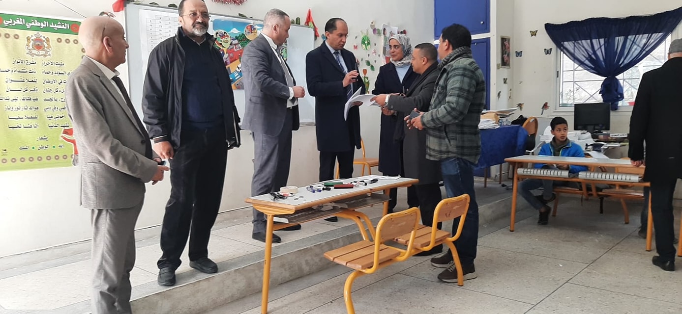 مدير الأكاديمية الجهوية لجهة الدار البيضاء ـ سطات يتفقد سير البحث التدخلي حول الدعم التربوي وفق مقاربة TaRL بالمدرسة الابتدائية التعاون بالحي الحسني