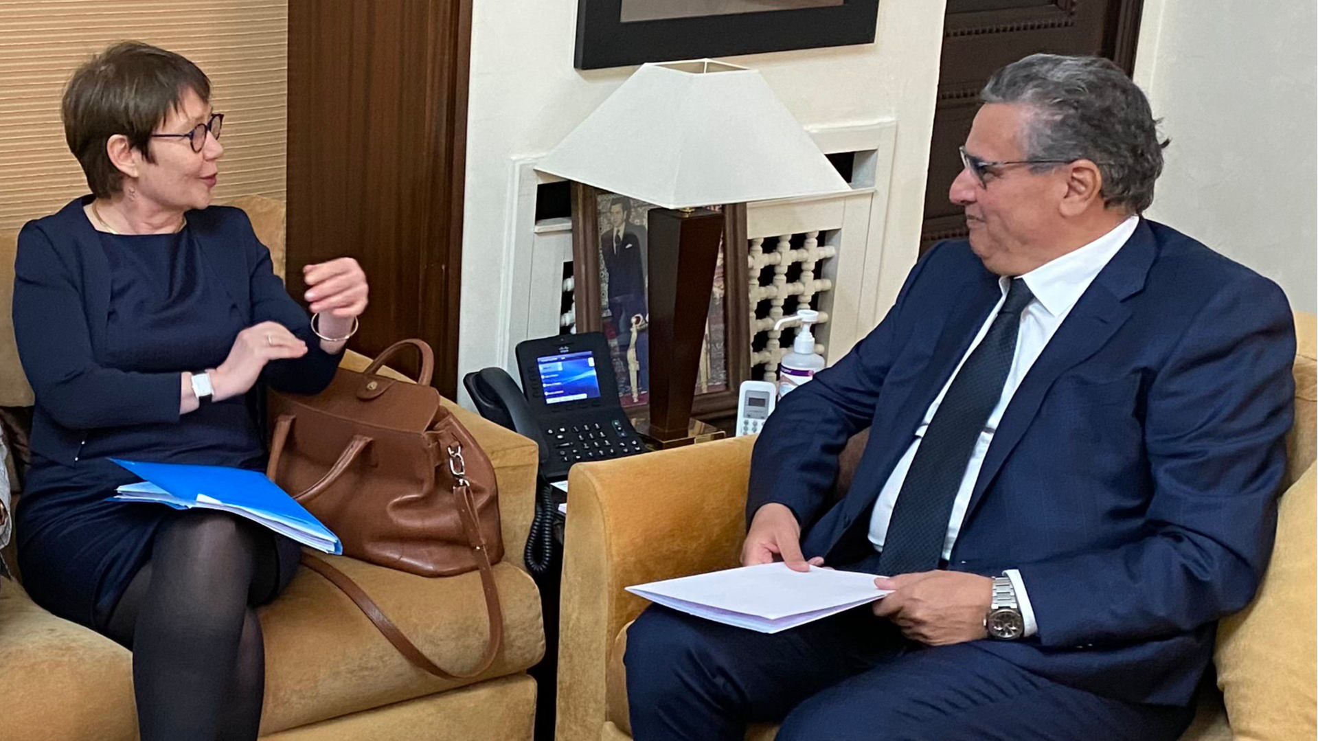 رئيس الحكومة يتباحث مع رئيسة البنك الأوروبي لإعادة الإعمار والتنمية